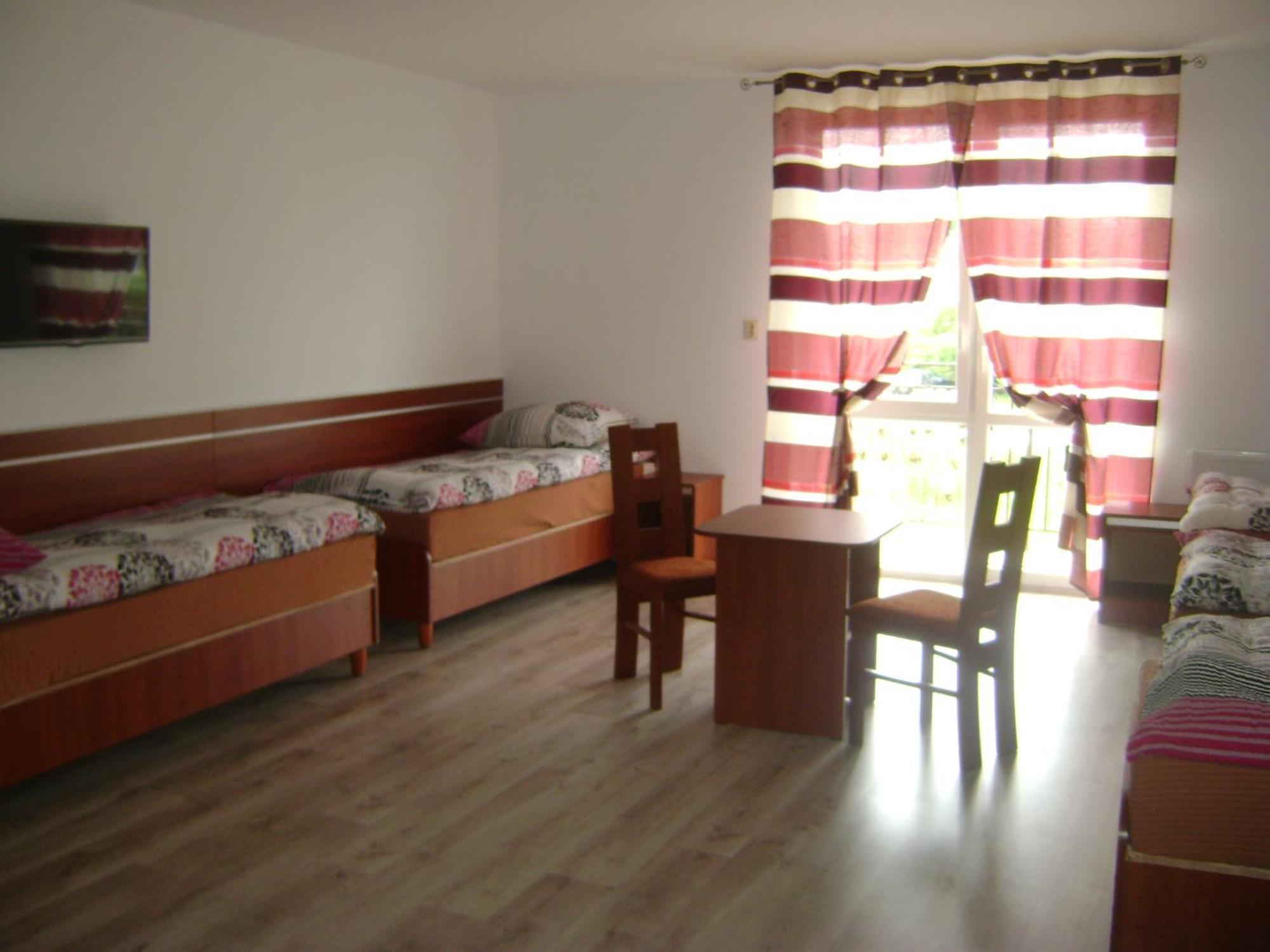 Diament Bed & Breakfast Ревал Екстериор снимка